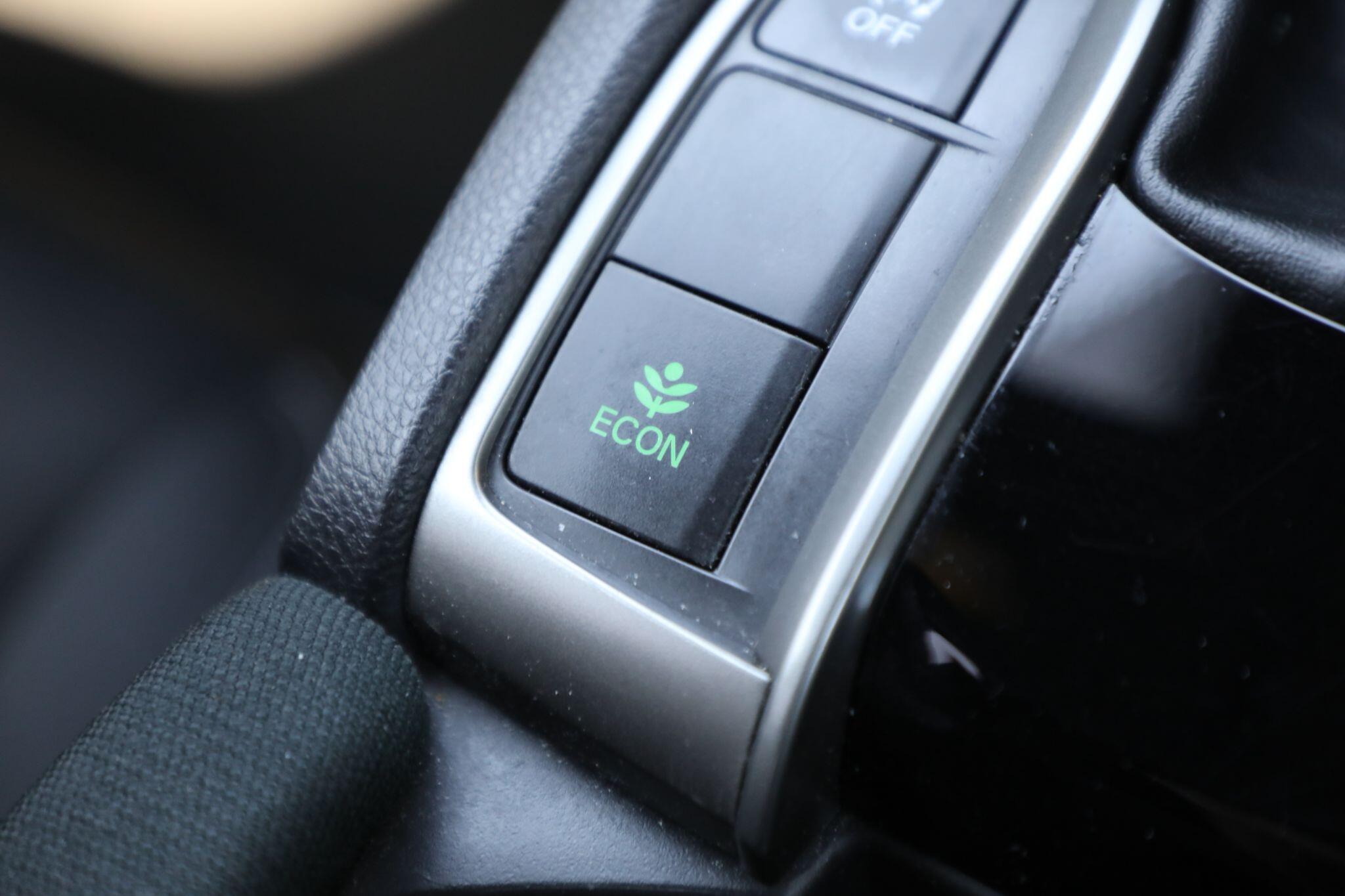 Large vehicle image
